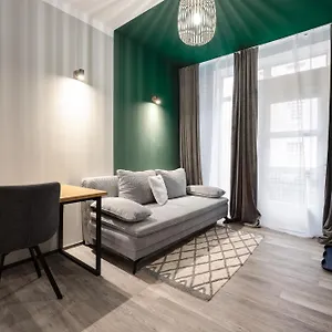  Apartment Modern Living - 3-zimmer - Nord, Ruhige Seitenstrasse, Fusslaeufig Strassenbahn
